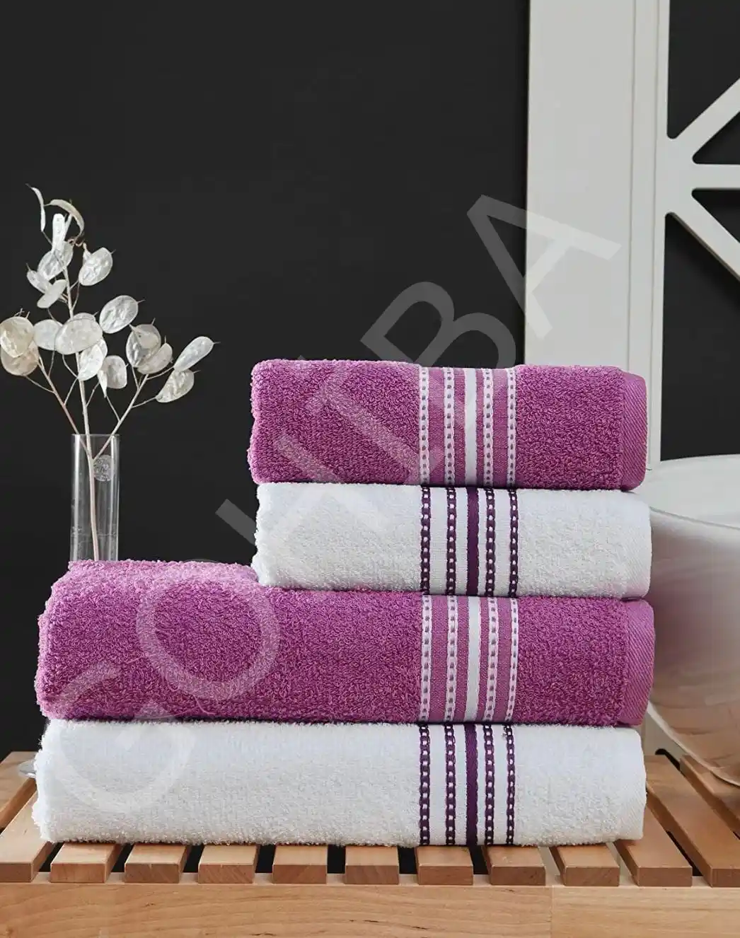 Havlu Setleri ve Konforlu Banyo Deneyimi İçin Doğal ve Estetik Seçenekler