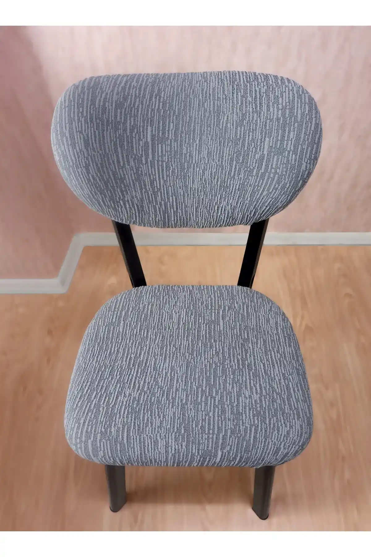 İç Mekan Sandalye Kılıfları: Estetik ve Koruma Sağlayan Pratik Çözümler