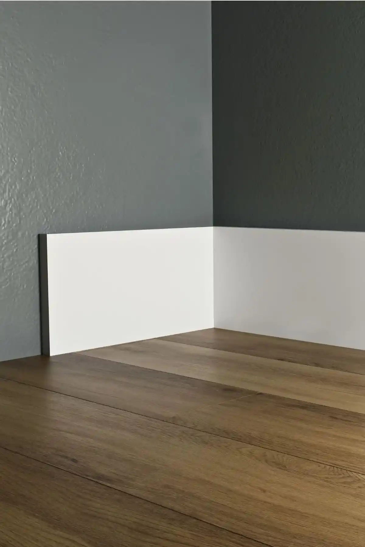 İç ve Dış Mekanlar İçin Suya Dayanıklı ve Estetik Süpürgelik Seçenekleri