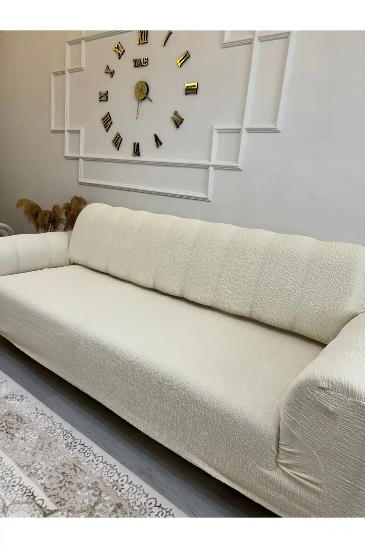 Jakarlı Koltuk Örtüleri Setleri: Estetik ve Dayanıklı Ev Dekorasyon Seçenekleri