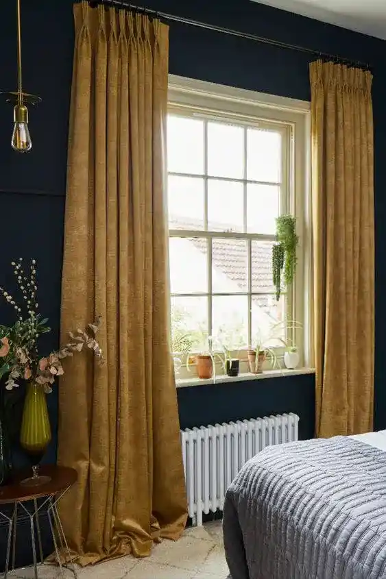 Kadife Perde Kullanımı ve Dekorasyonda Şıklık Yaratma Rehberi