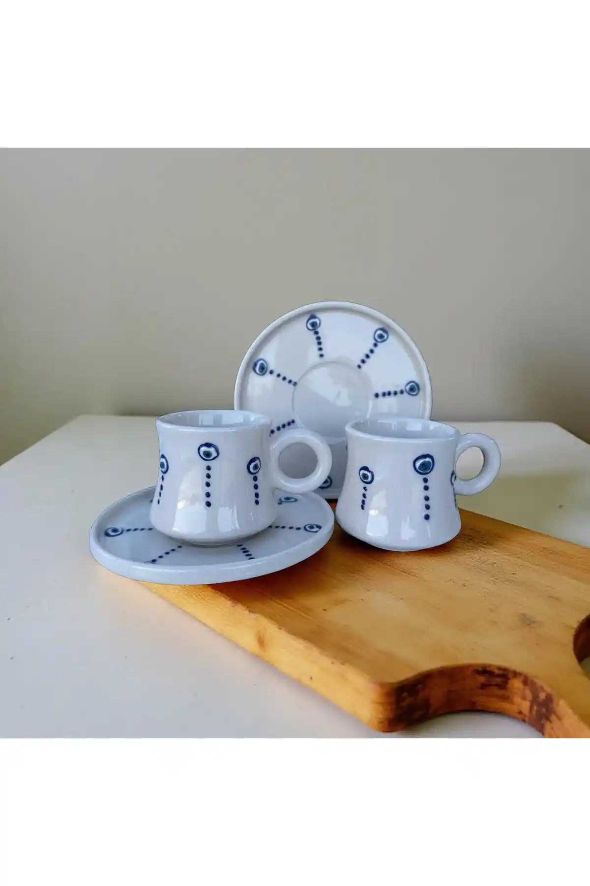 Kahve Fincanlarında Zarafet ve İşlevselliğin Uyumuyla Şık Tasarımlar