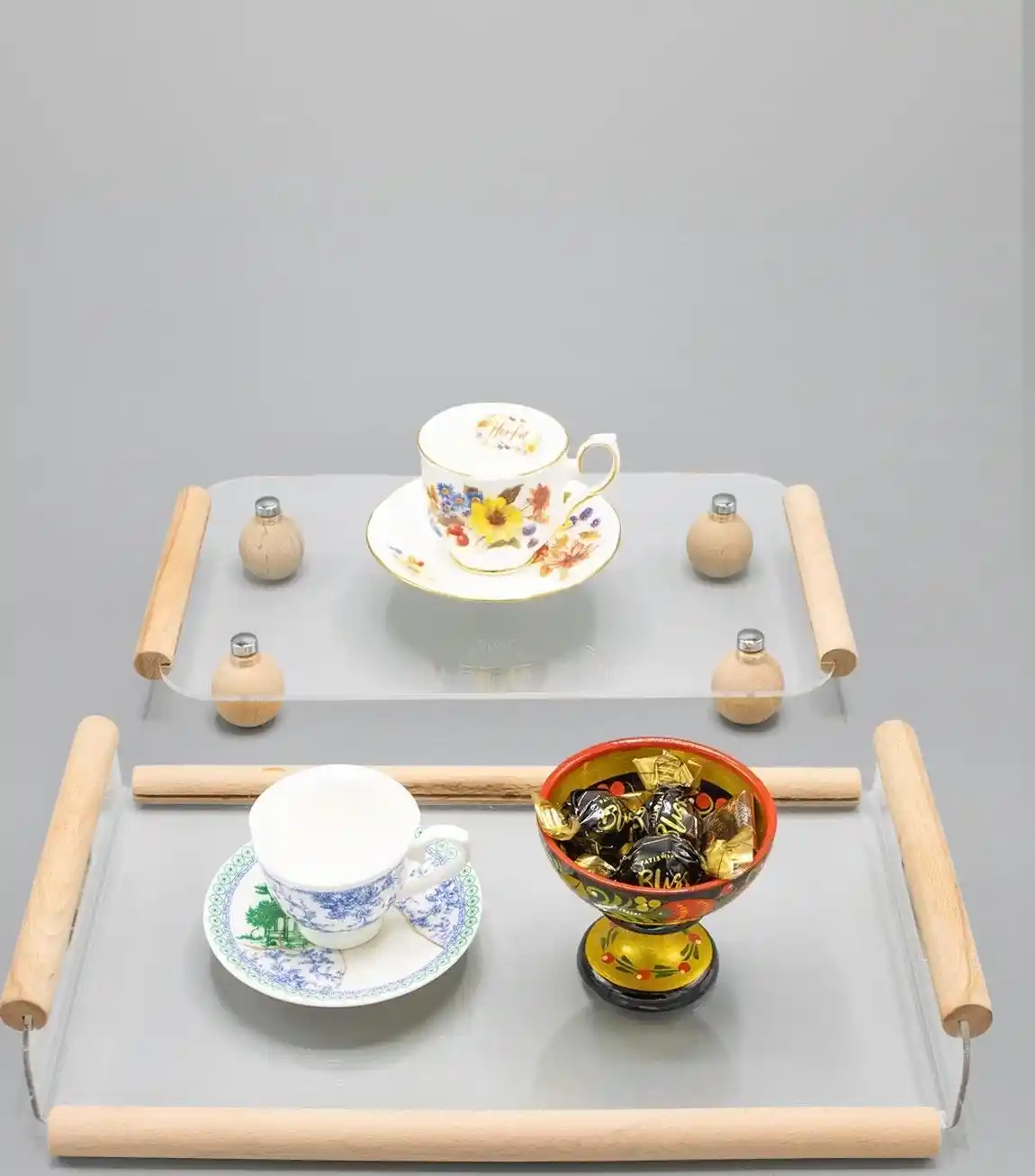 Kahve Servis Tepsileri: Estetik ve Fonksiyonelliği Bir Arada Sunan Tasarımlar