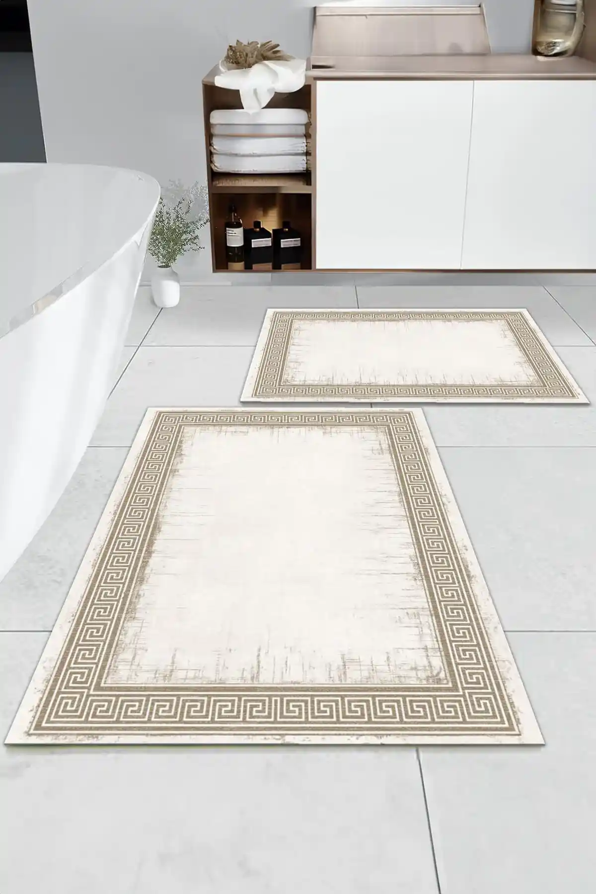 Kaymaz Banyo Halısı ve Paspası: Güvenli ve Konforlu Banyo İçin Temel Unsurlar