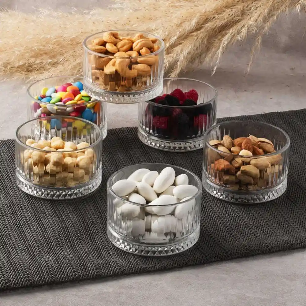 Kirazlık Kase Cam Setleri: Estetik ve Fonksiyonellik Sunan Şık Ev Dekorasyon Ürünleri