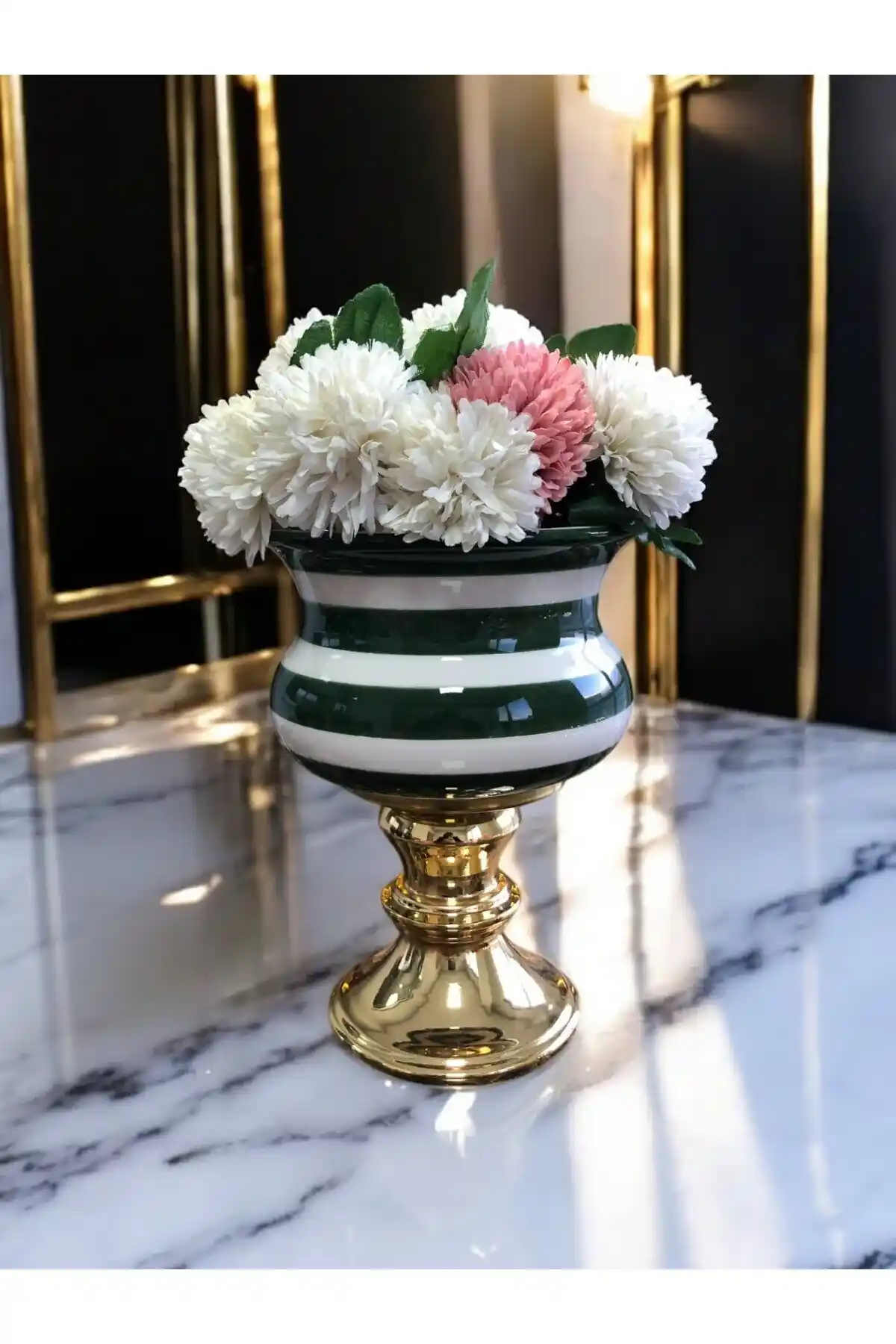 Klasik Tasarımlı Ev Saksı Setleri ile Zamansız Dekorasyon Şıklığı