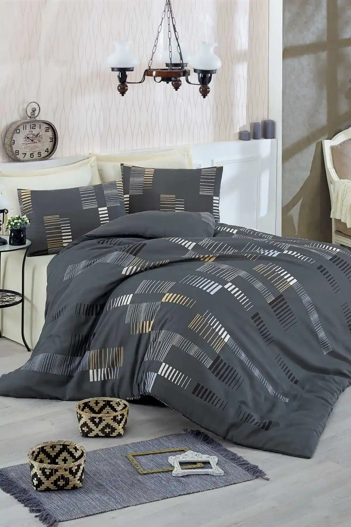 Kolay Temizlenen Diagonal Nevresim Takımları: Modern ve Pratik Yatak Dekorasyonu