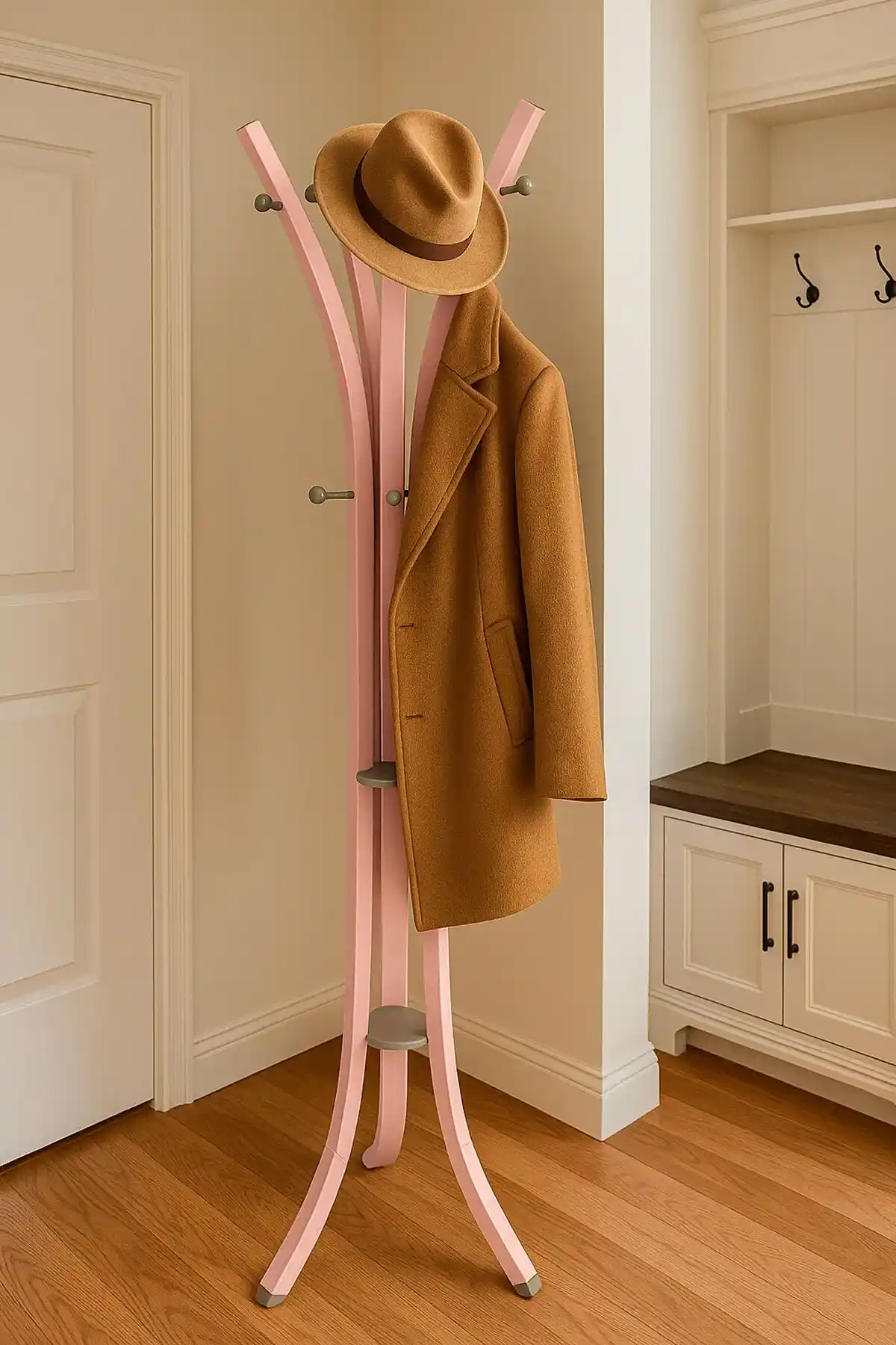 Lobby 360 Portmanto ile Giriş Alanlarınızı Şık ve Fonksiyonel Hale Getirin