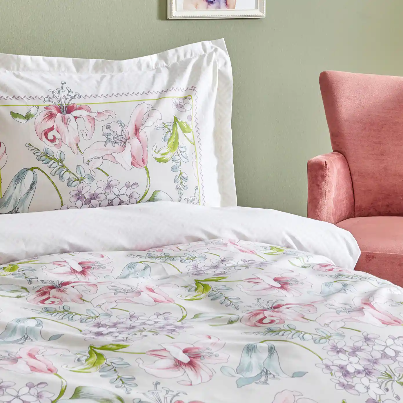 Melosa Pembe Tasarım Nevresimleriyle Yatak Odalarına Şıklık ve Konfor Katın