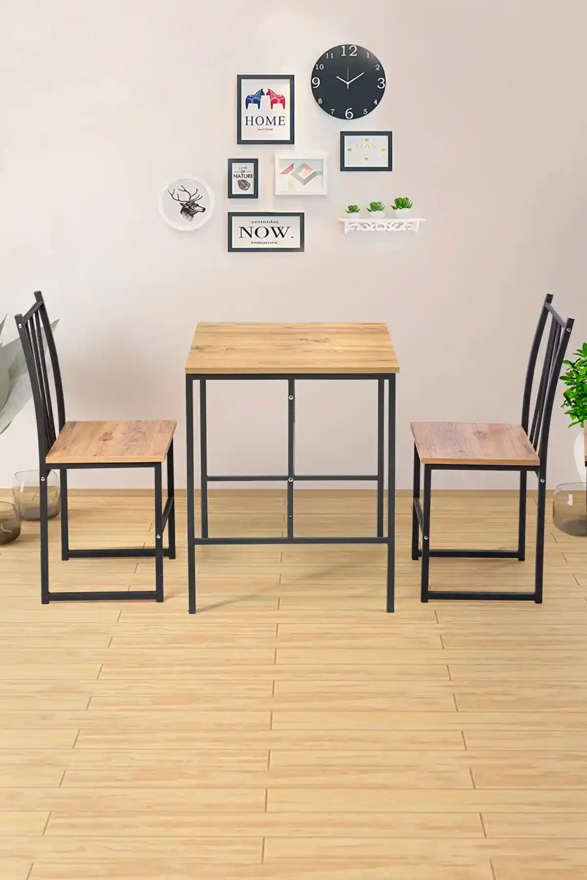 Metal Yemek Masası Takımı 2 Kişilik Dayanıklı ve Modern Tasarım Seçenekleri