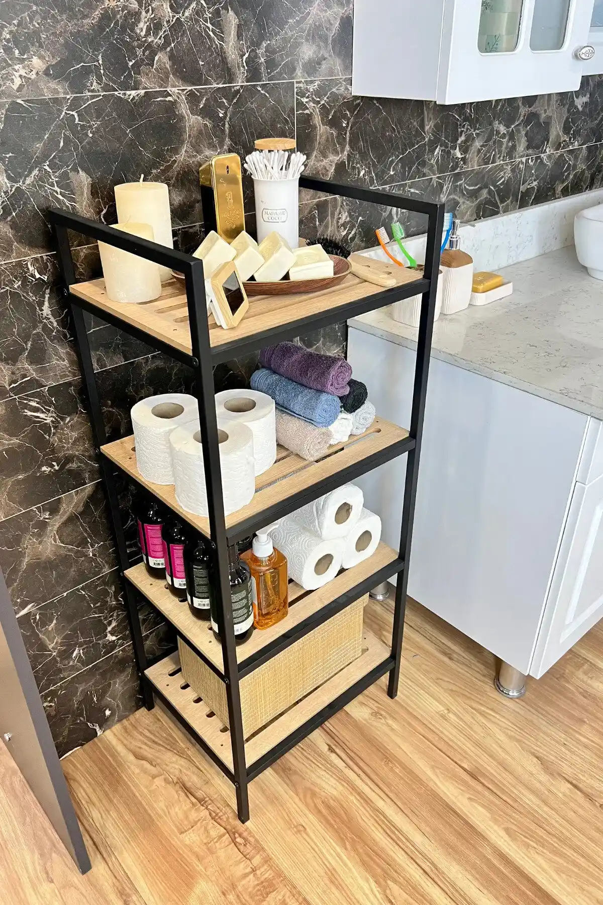 Milonsa Fonksiyonel Banyo Rafları: Dayanıklı ve Kullanışlı Çözümler