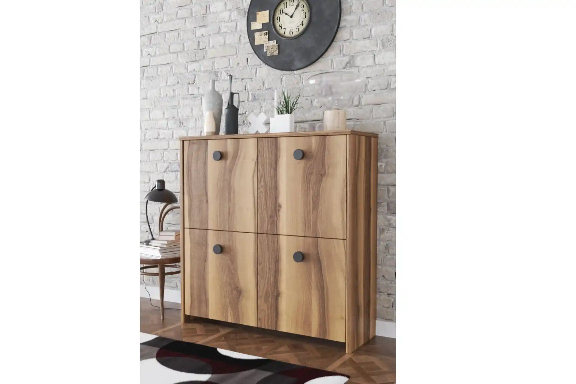 Modern 4 Kapaklı ve 4 Raflı Dekoratif Dolaplar: Estetik ve Fonksiyonellik Bir Arada