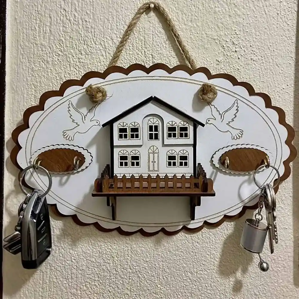 Modern Anahtar Askısı ile Ev Dekorasyonunda Fonksiyonellik ve Estetiğin Buluşması