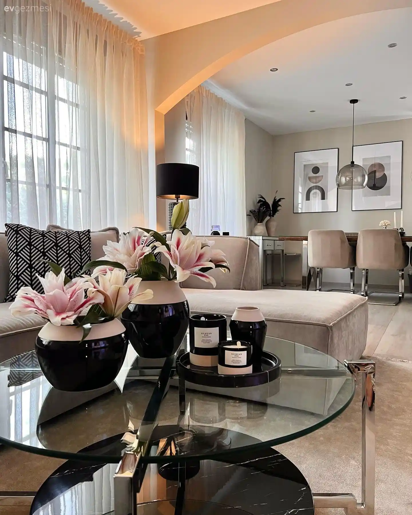 Modern Dekoratif Objeler ve Ev Dekorasyonunda Güncel Trendler ve Kullanım Alanları