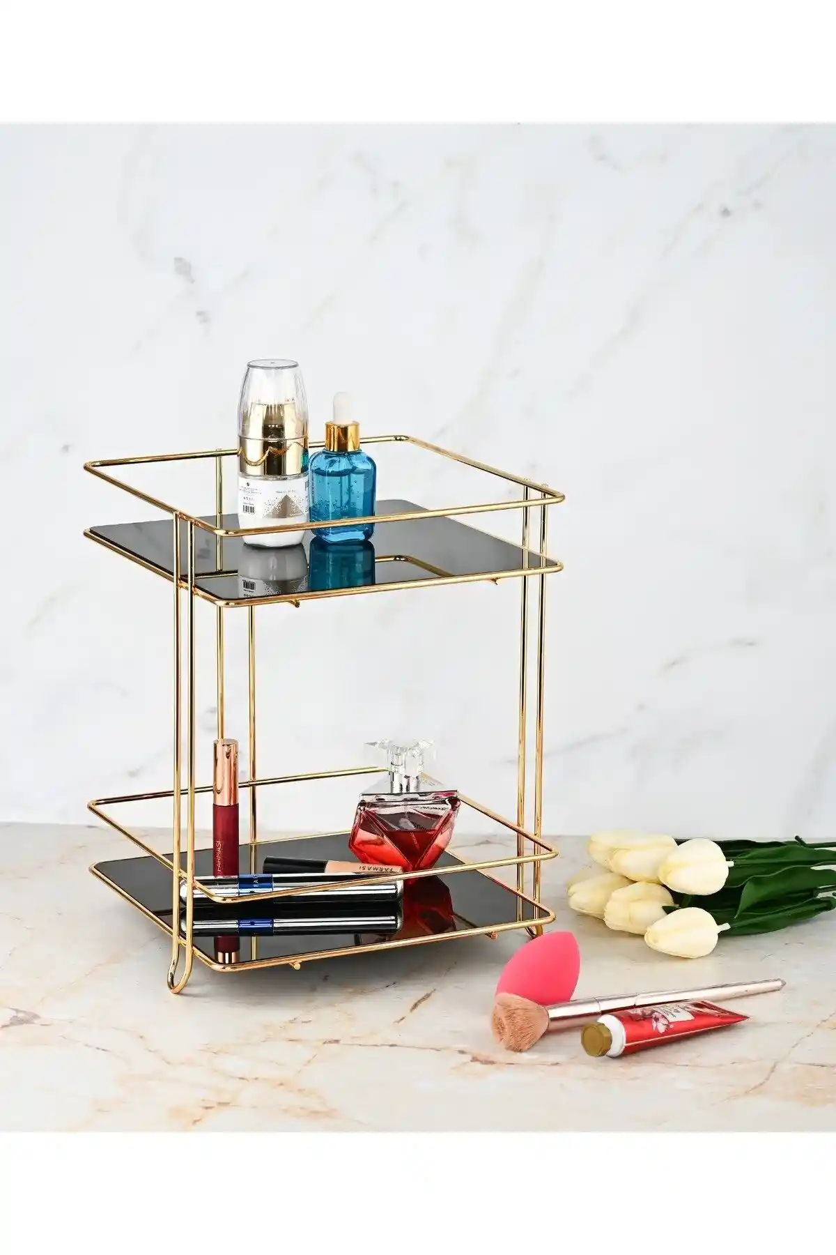 Modern Ev Dekorasyonunda Estetik ve Fonksiyonelliği Artıran Saklama Çözümleri