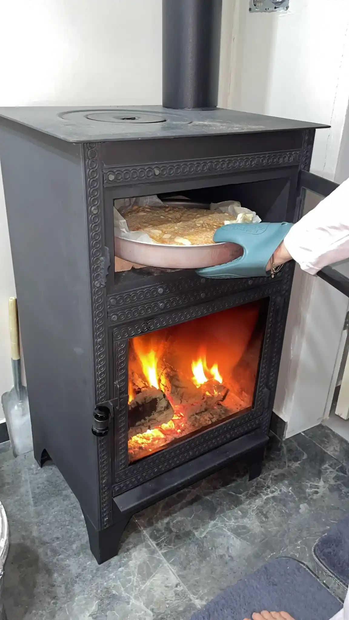 Modern Evler İçin Estetik ve Yüksek Performanslı Kuzine Sobalar