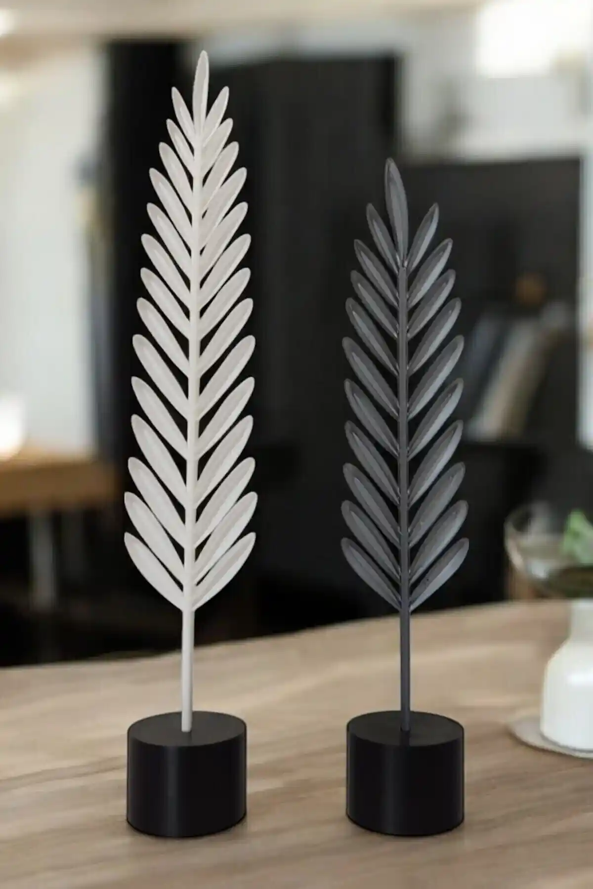 Modern gri dekoratif ev aksesuarlarıyla şıklık ve fonksiyonelliği yakalayın