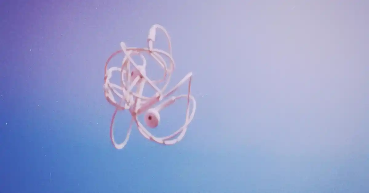 Modern Güçlü Renkli İslami Ev Dekoru: Estetik ve Anlam Dolu Tasarımlar