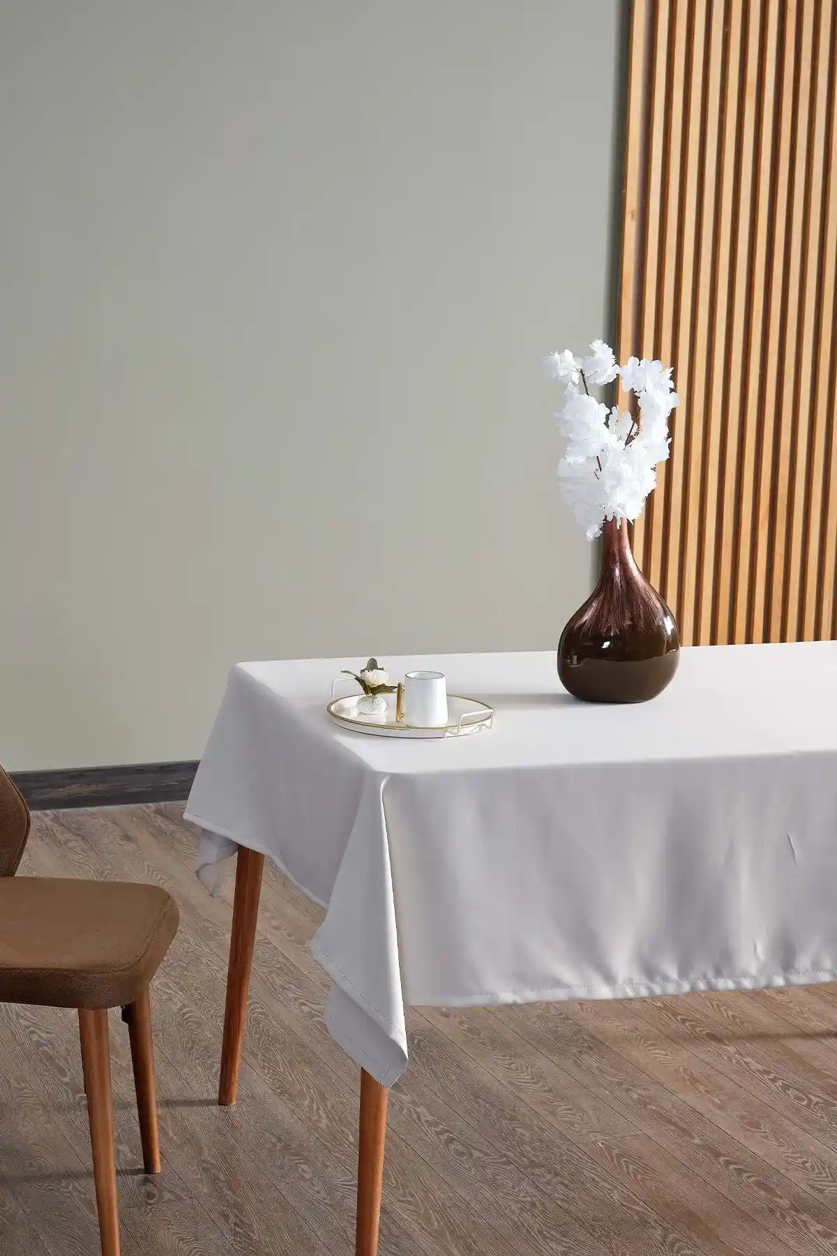 Modern Masa Örtüsü Seçenekleri ve Ev Dekorasyonunda Güncel Trendler