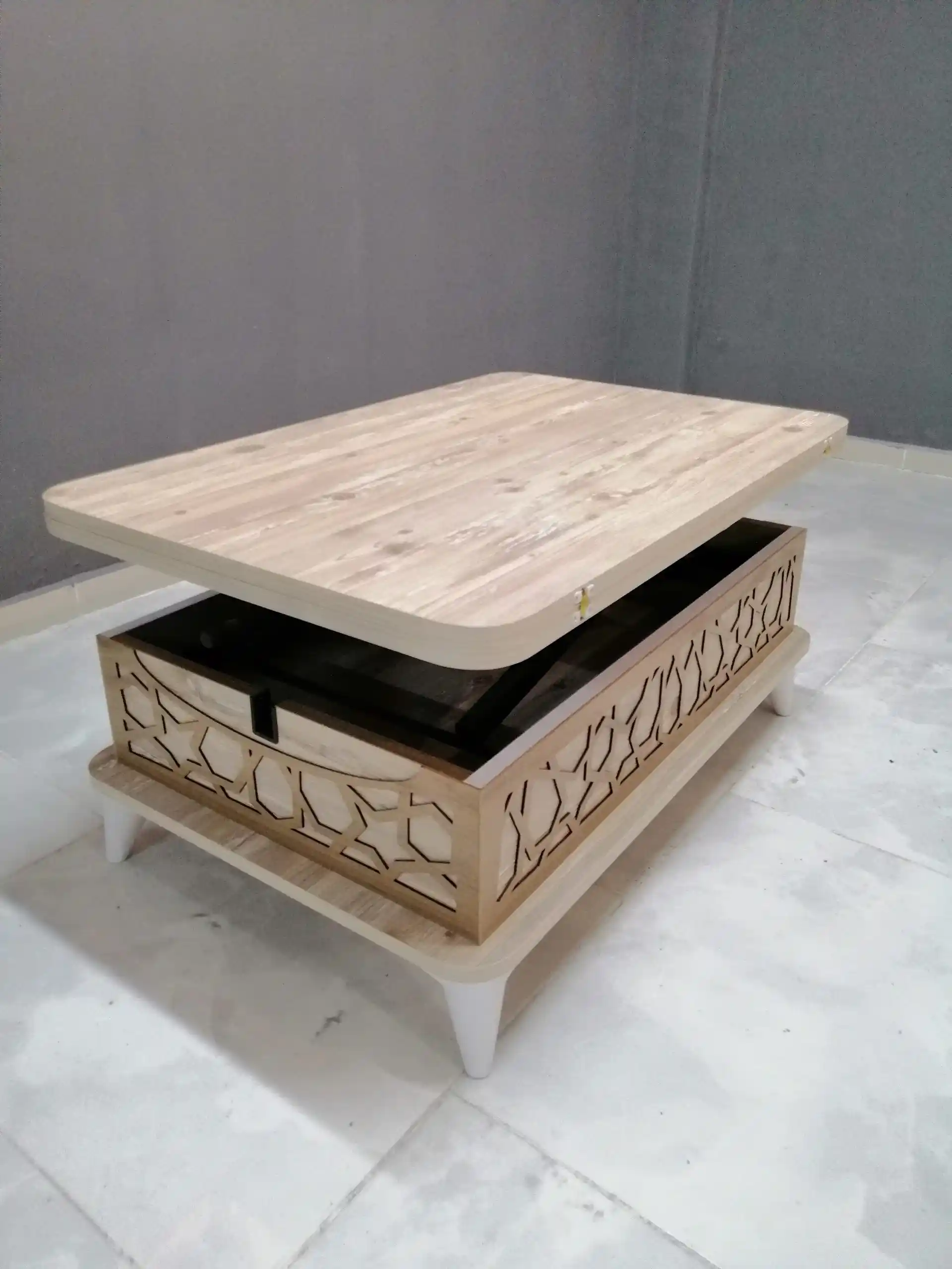 Modern Mobilyada Akıllı Sehpa: Estetik ve Fonksiyonelliğin Birleştiği Yenilikçi Tasarım