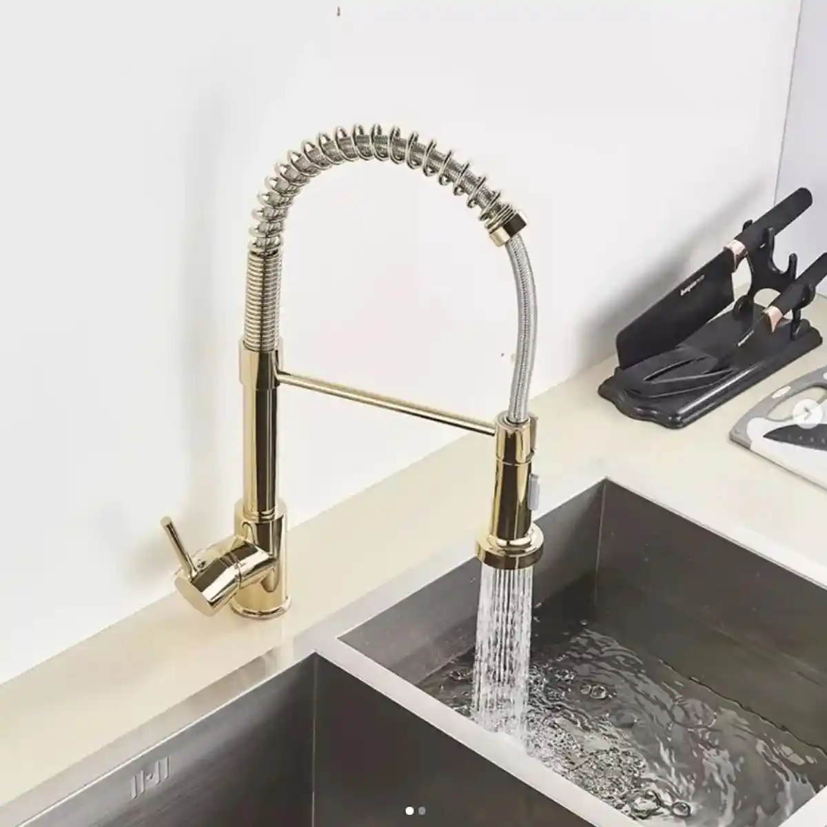 Modern Mutfak Bataryaları: Estetik ve Fonksiyonelliğin Birleştiği Tasarımlar