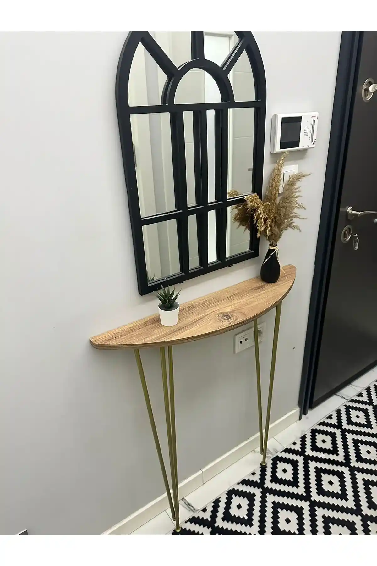 Modern Oval Kenar Dresuarlar: Estetik ve Fonksiyonelliğin Uyumuyla Modern Mekanlar İçin Tasarım