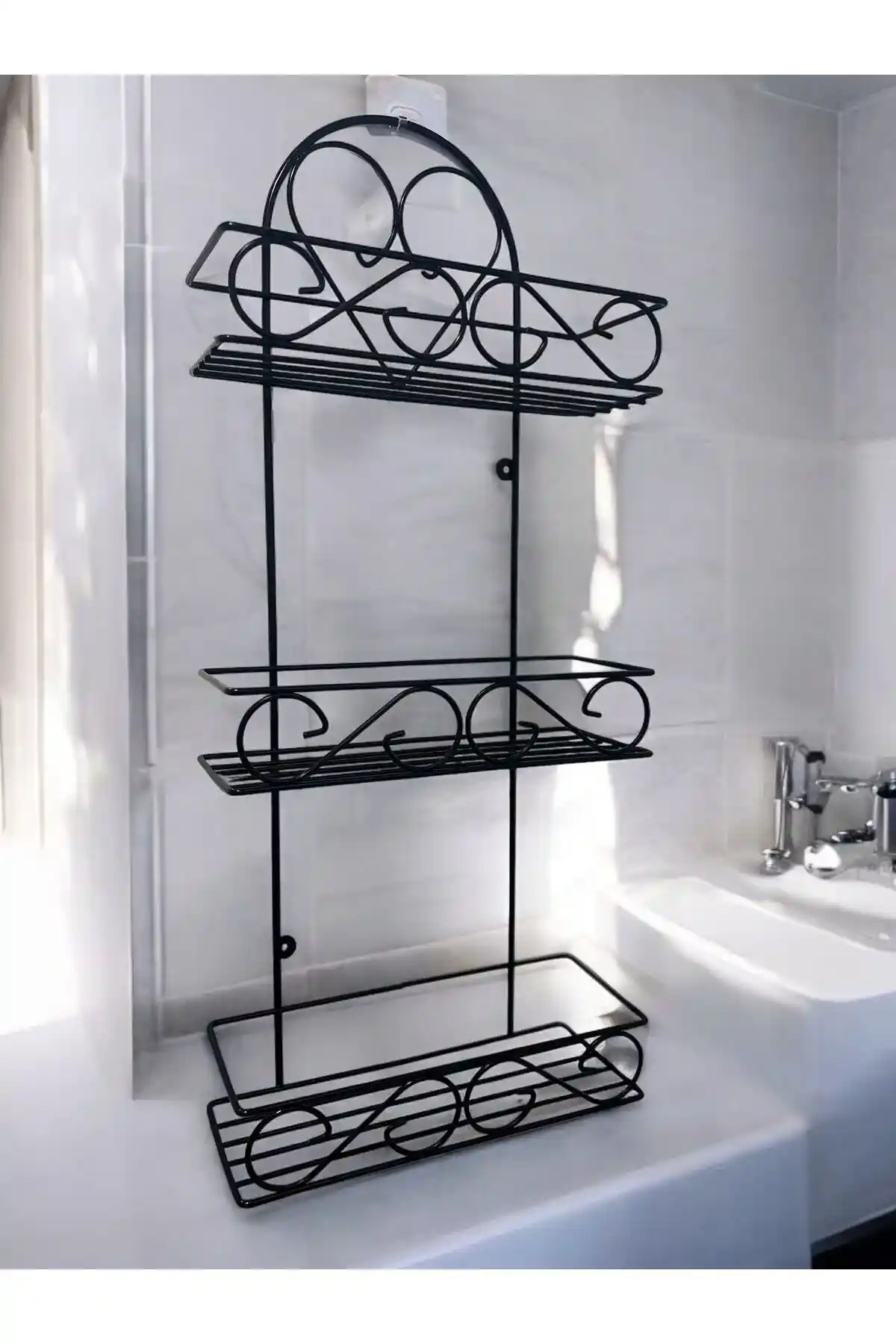 Modern Siyah Ferforje Banyo Ürünleri: Estetik ve Dayanıklılığın Buluşması