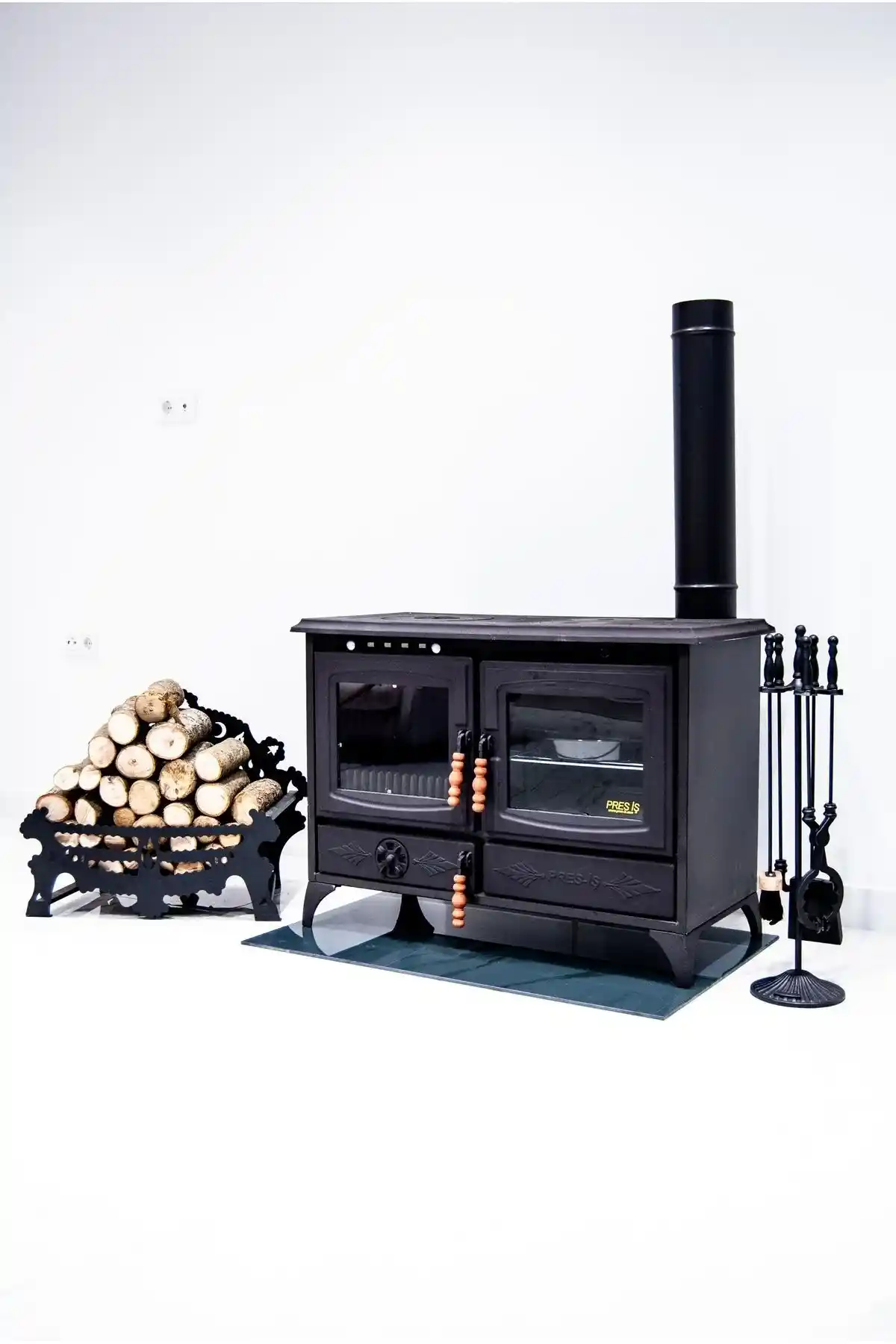 Modern Tasarım Kuzine Soba: Estetik ve Fonksiyonelliğin Birleştiği Modern Isıtma Çözümleri