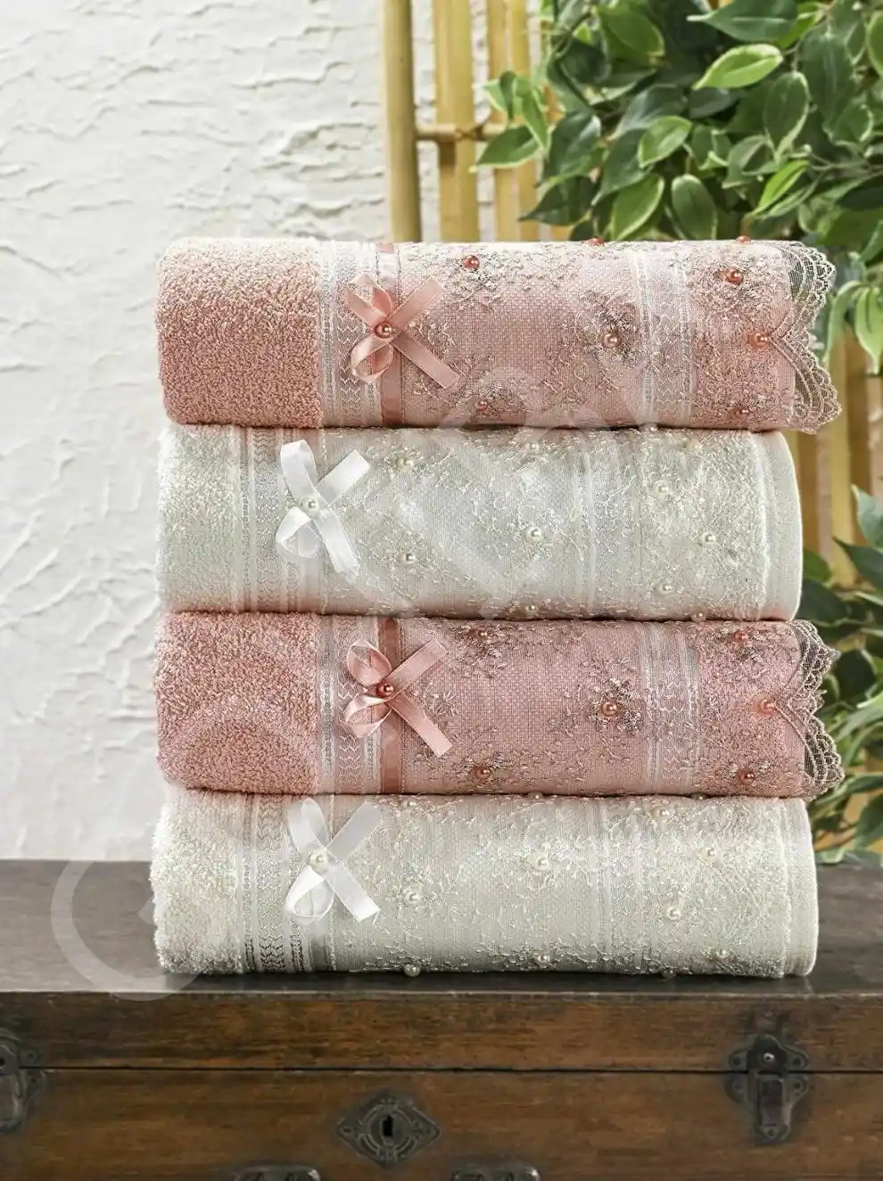 Modern Tasarım ve Güpürlü Pamuklu Havlular: Şıklık ve Fonksiyonelliğin Buluşması