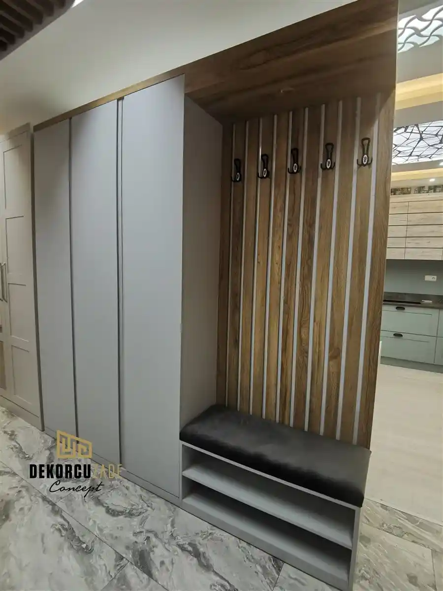 Modern Tasarım Vestiyerler: Ev Girişleri İçin Fonksiyonel ve Estetik Çözümler