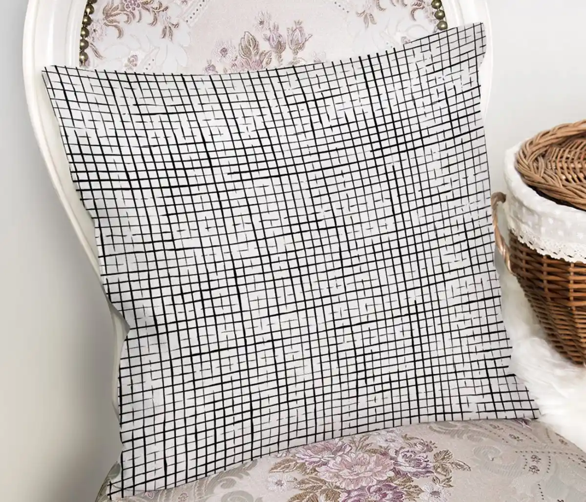 Modern ve Dayanıklı Kırlent Kılıfları: Estetik ve Fonksiyonellik Bir Arada