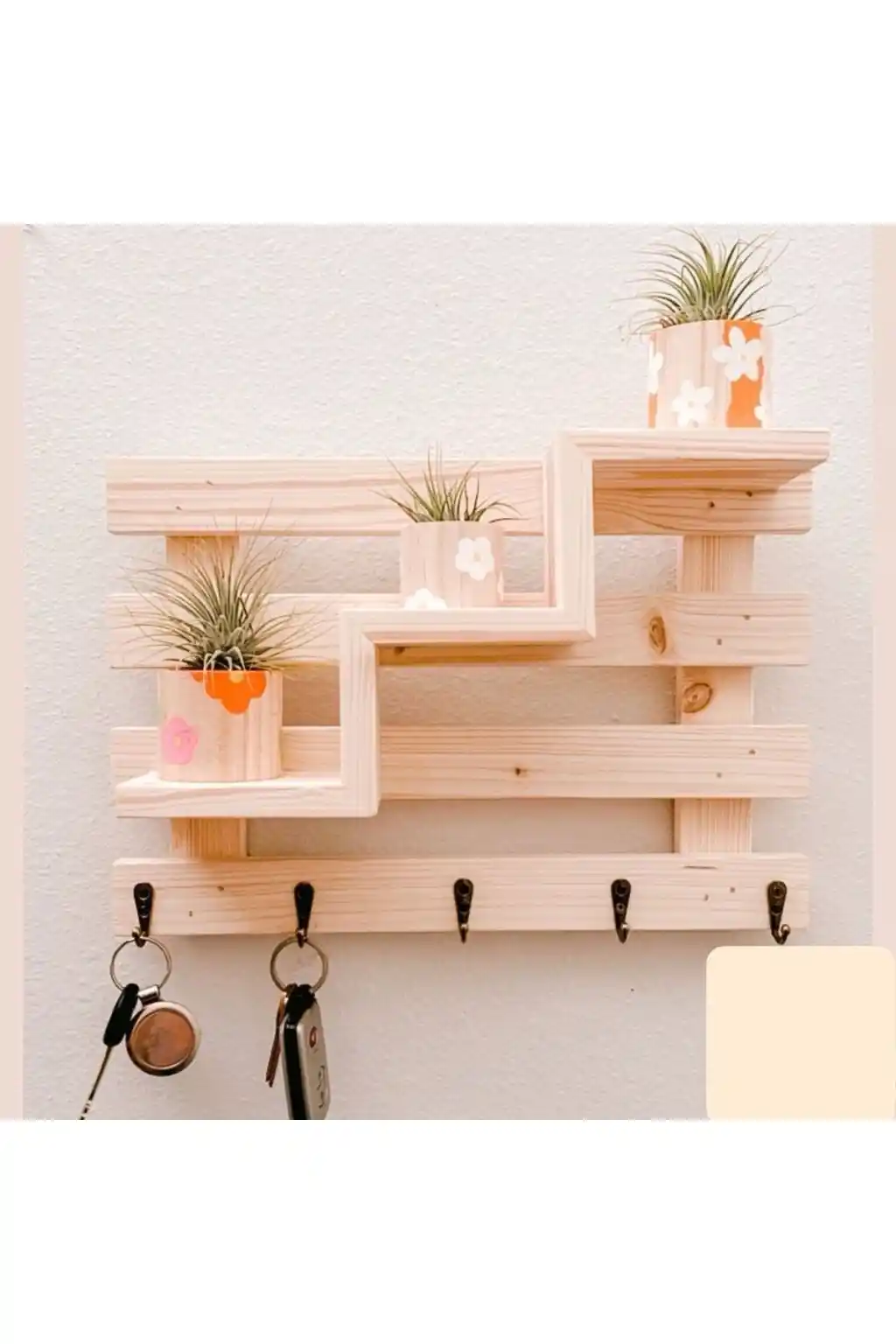 Modern ve Minimalist Anahtarlık Askılık Modelleriyle Dekorasyonunuza Şıklık Katın