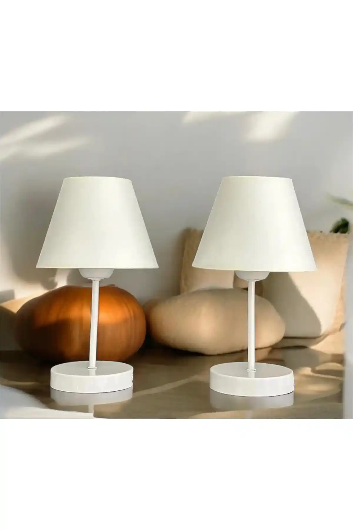 Modern Yatak Odası Aydınlatma Abajurları: Estetik ve Fonksiyonellik Bir Arada