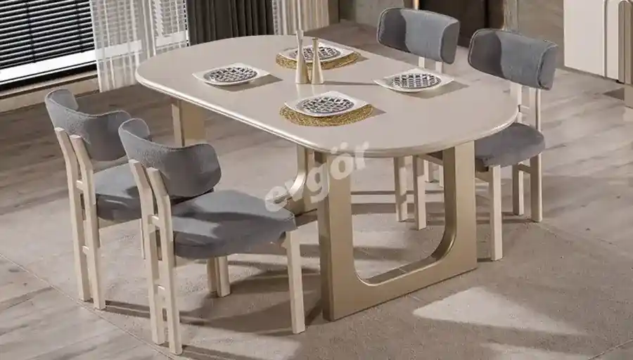Modern Yemek Masaları: Güncel Tasarım Trendleri ve Fonksiyonel Özellikler
