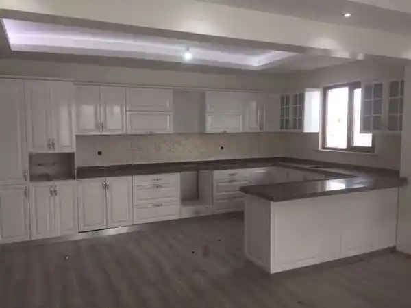 Mutfak Granitleri ve Kalıp Teknolojileriyle Modern ve Estetik Mutfak Tasarımı