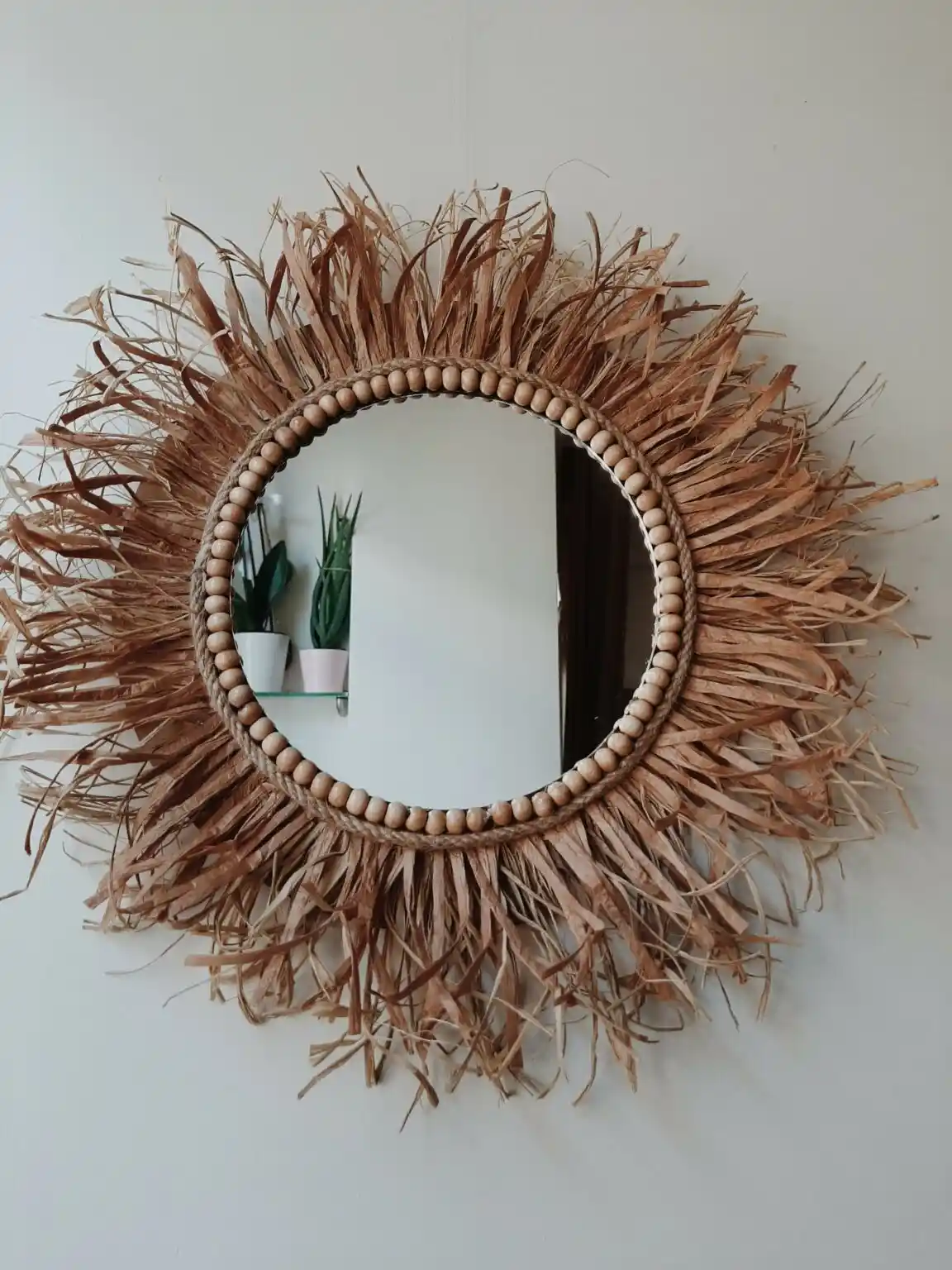 Nordik Tarzı El Yapımı Doğal Aynalar: Modern İç Mekanlarda Doğallık ve Estetik Buluşması