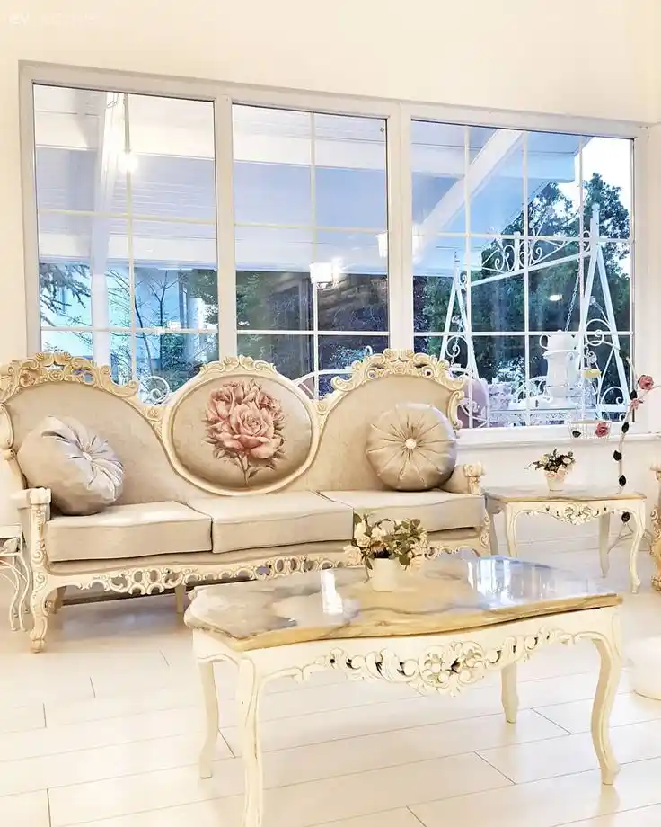 Nostaljik Ev Mobilyaları ve Aksesuarlarıyla Geçmişin İzlerini Modern Dekorasyonda Yansıtın