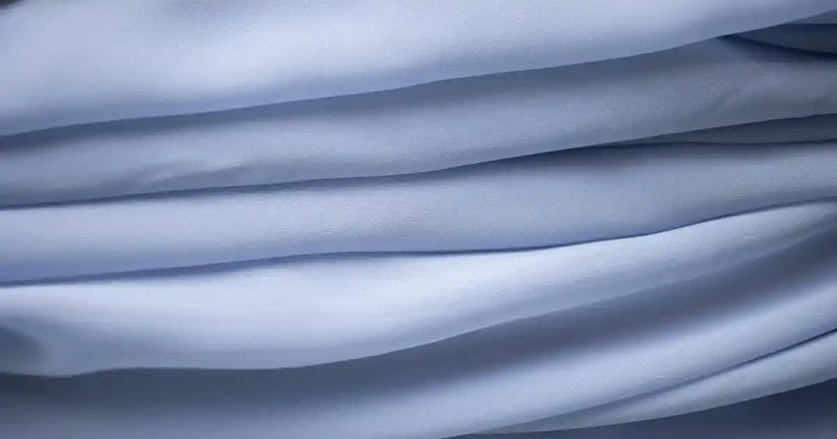 Öğrenci İçin Fonksiyonel ve Tasarımlı Kitaplıklı Çalışma Masası Seçenekleri