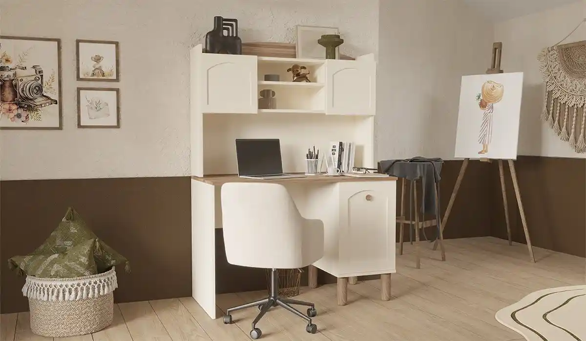 Parla ve Buket Lux Çalışma Masası Karşılaştırması Modern ve Klasik Tasarım Seçenekleri