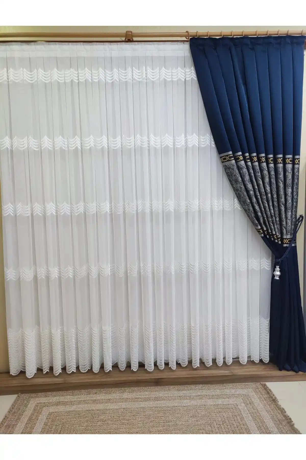 Perhal Grek Zemin ve Keten Tül Perdeler: Modern Ev Dekorasyonunda Karşılaştırmalı Analiz