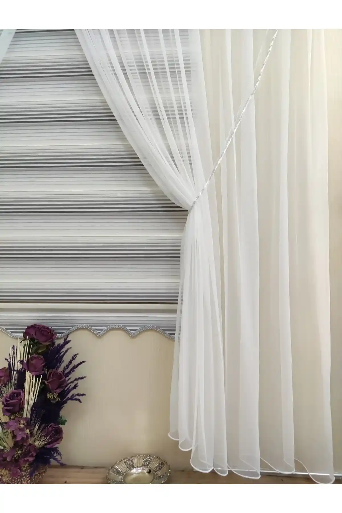 Perhal ve Grek Tül Perdeler: Estetik ve Fonksiyonellik Sunan Modern Seçenekler