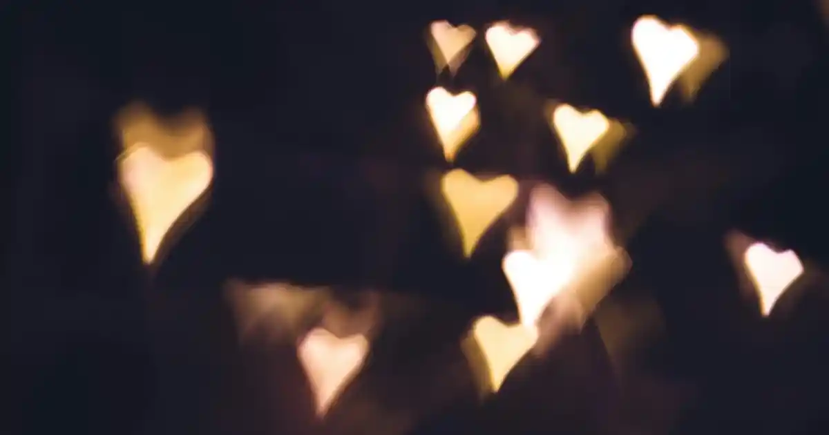 Petek Şeklinde Silikon Buzluklar: Pratik ve Estetik Mutfak Çözümleri