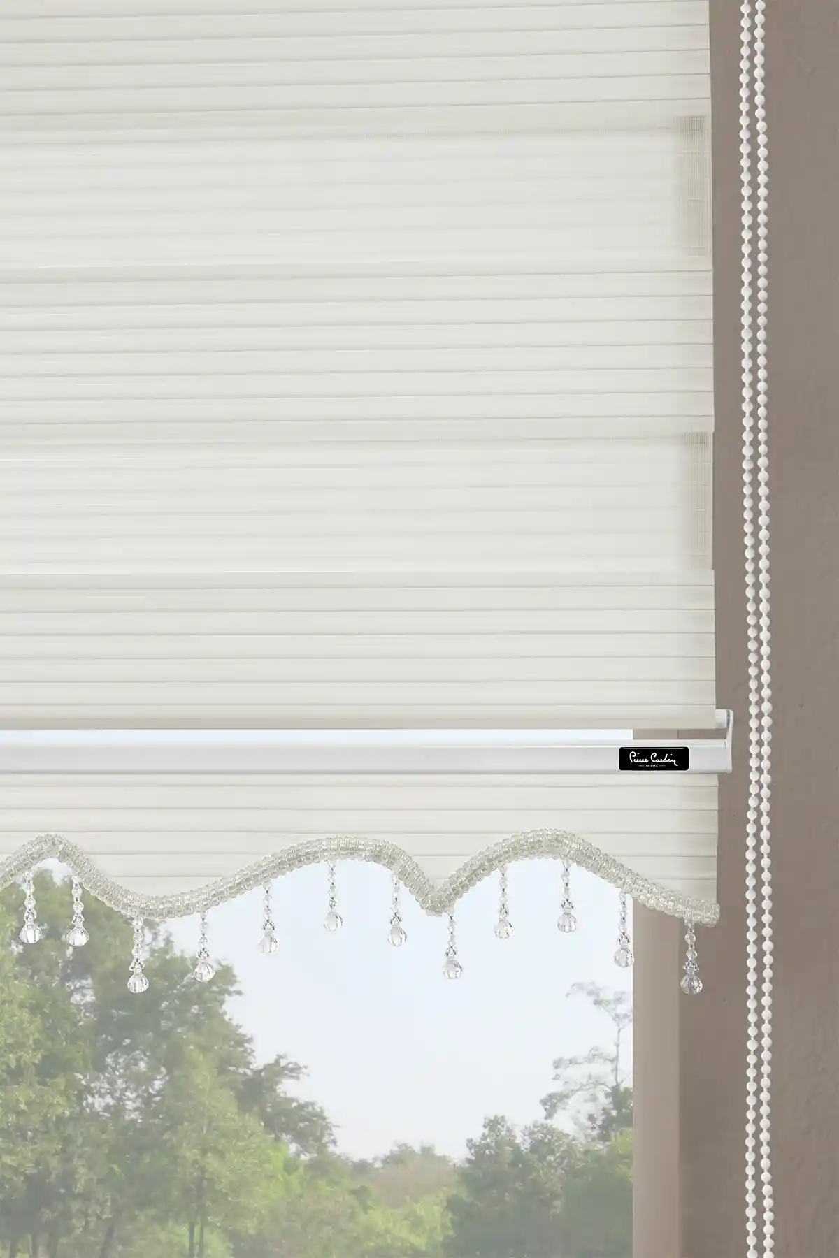 Piliseli Perdeler: Modern İç Mekan Dekorasyonunda Şıklık ve Fonksiyonellik Bir Arada