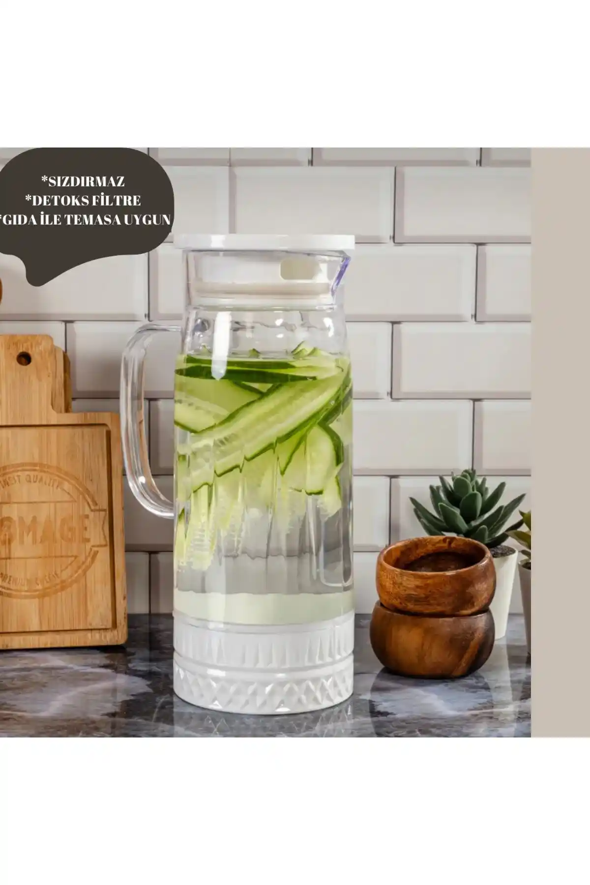 Pratik ve Estetik İçecek Sunum Sürahileri: Ev ve Dış Mekanlar İçin Uygun Modeller