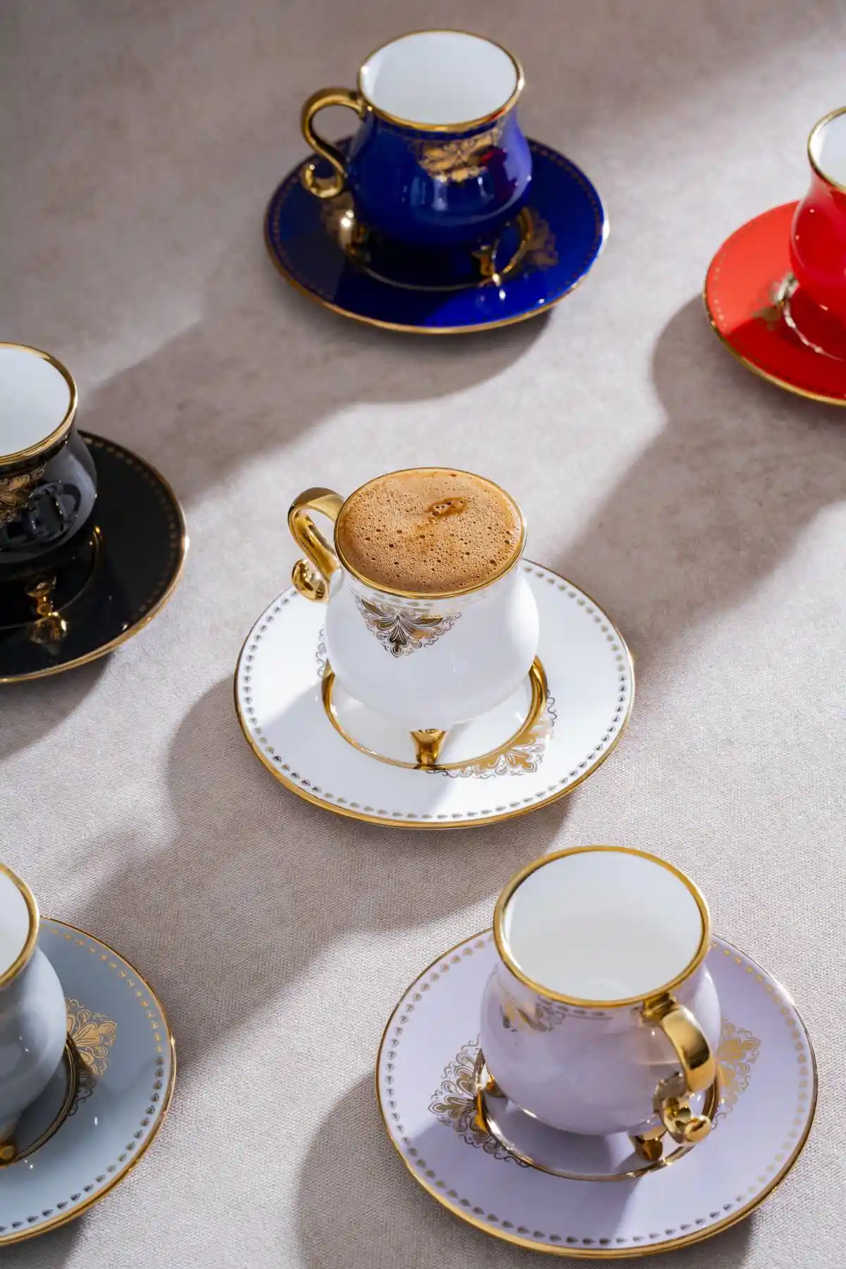 Premium Acar Hemera Kahve Fincanları Modern Ev Dekorasyonuna Zarif Bir Dokunuş