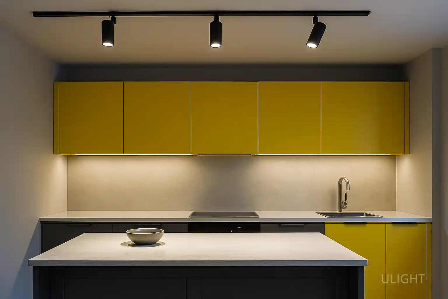 Ray Spot Aydınlatma Sistemleri ile Ev Dekorasyonunda Fonksiyonellik ve Estetik Sağlama