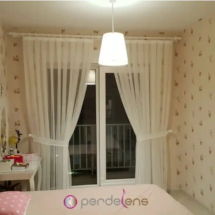 Rustik Perde Askısı ile Doğal ve Sıcak Bir Dekorasyon Yaratma Rehberi