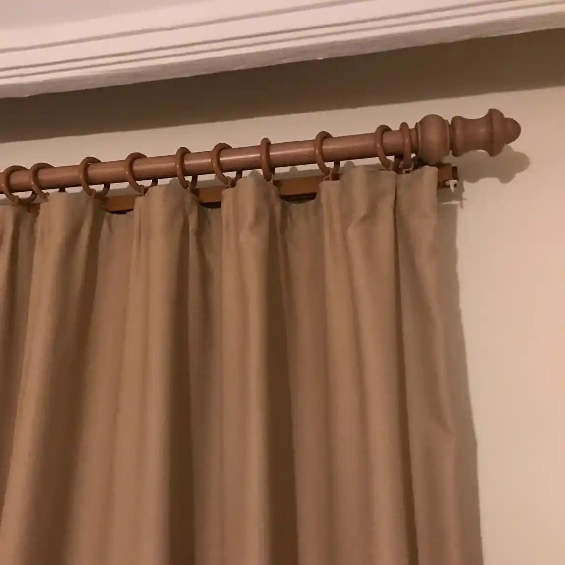 Rustik Perde Askısı Seçerken Dikkat Edilmesi Gerekenler ve Kullanıcı Yorumları