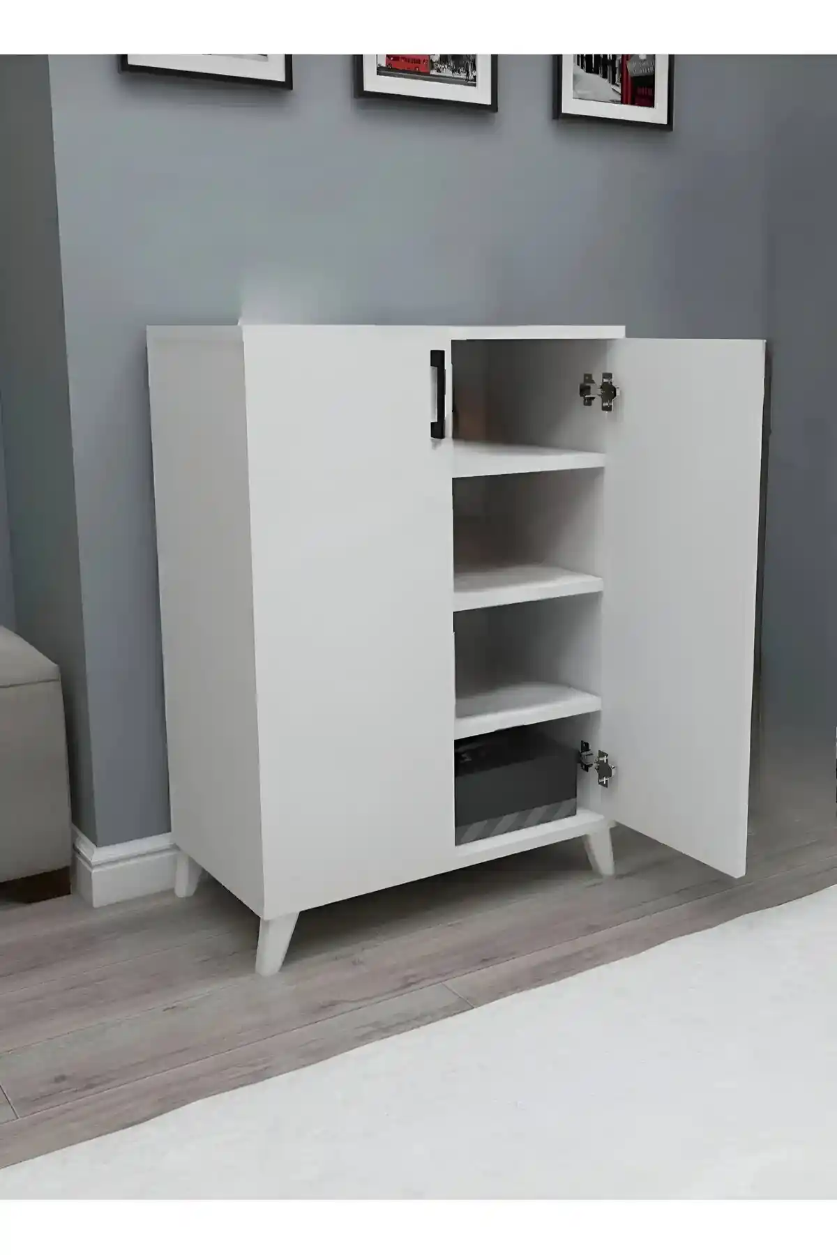 Şık Beyaz Çok Amaçlı Dolaplar: Modern Evler İçin Fonksiyonel ve Estetik Çözüm