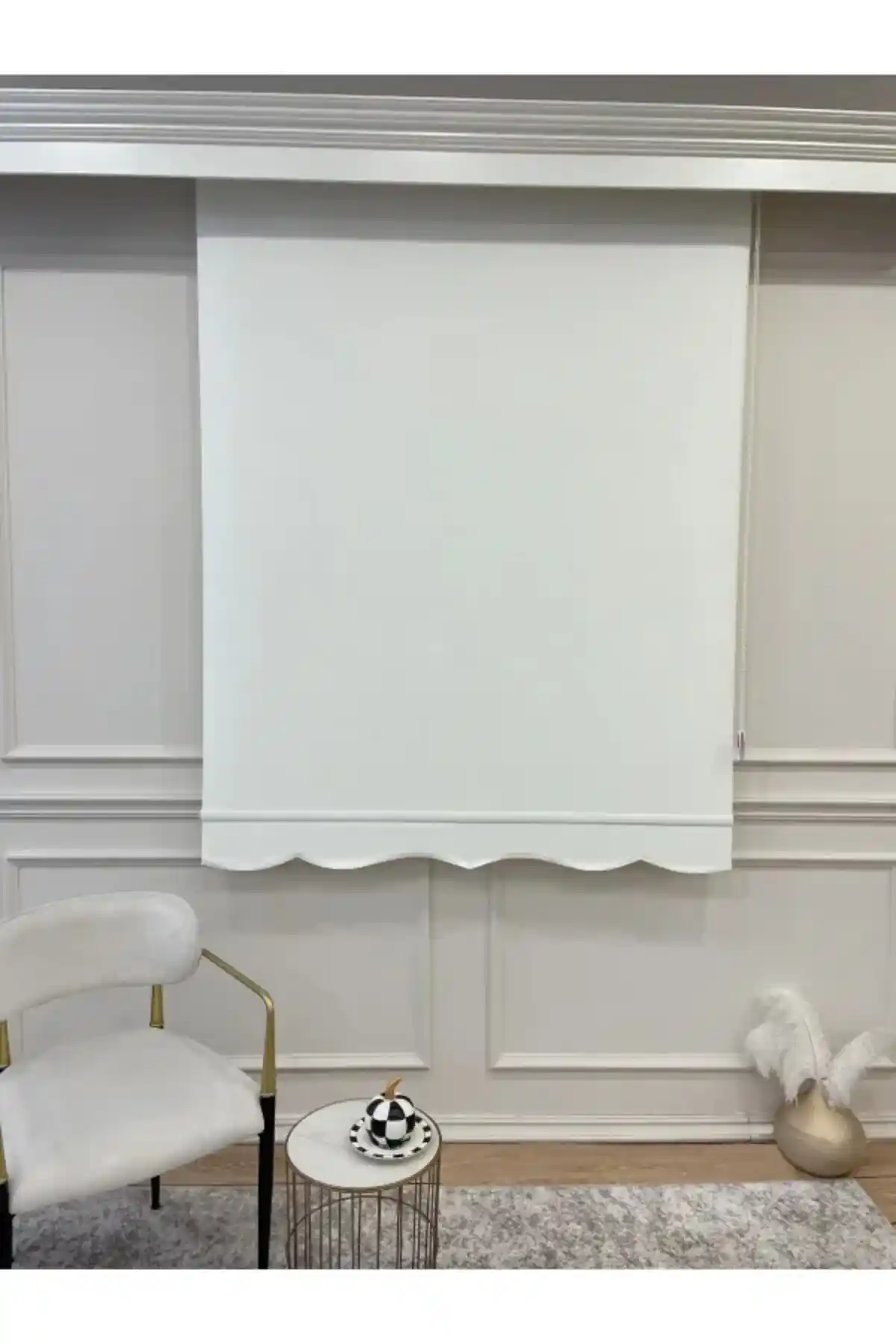 Stor Perdelerde Beyaz Güneşlik Performansı: Estetik ve İşlevselliğin Birlikteliği